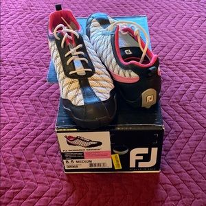 Foot joy ladies spikeless golf shoes